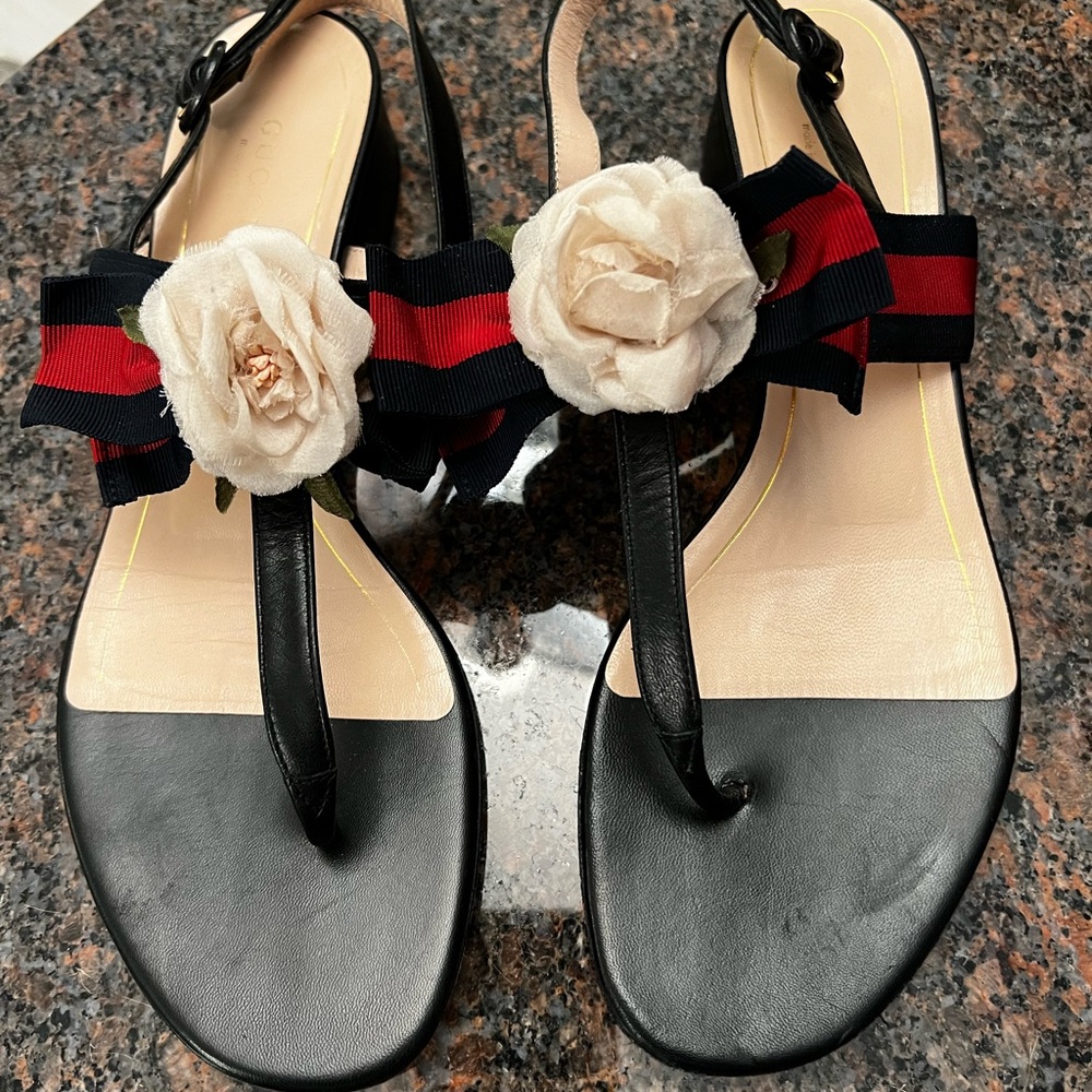 Very stylish Gucci sandals, barely worn. Very comfortable